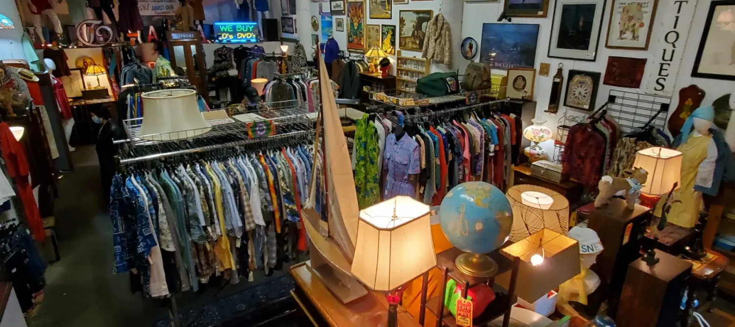 Looks Antiques promo